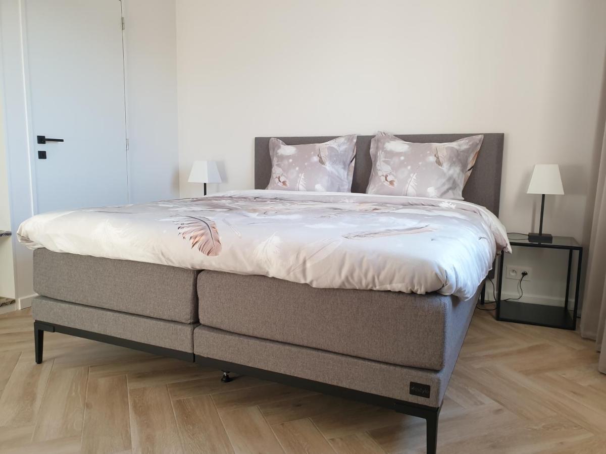 Bed and Breakfast Snooze Остенде Экстерьер фото